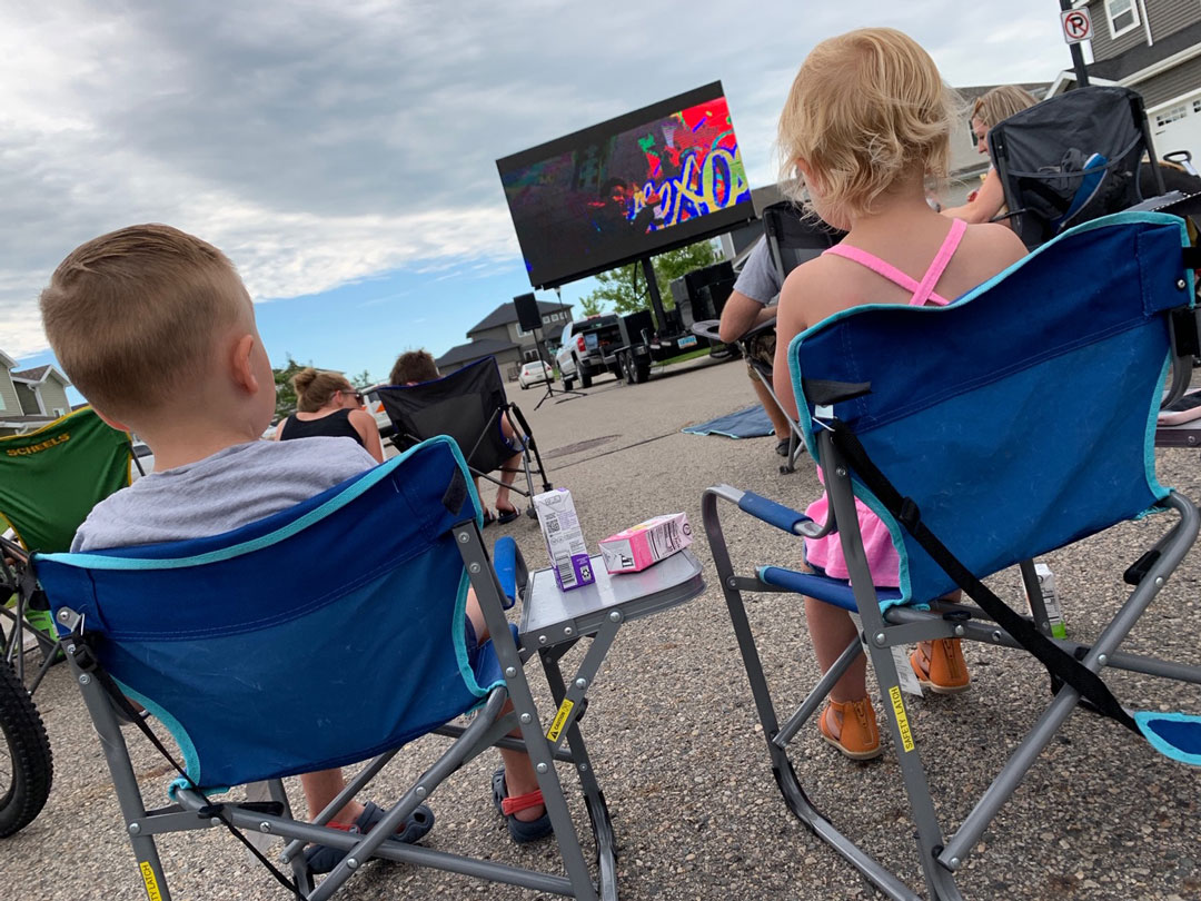 Mobile Pro Fargo LED Screen Rental: Highlighting Mobile Pro's LED screen rental services in Fargo, offering high-quality LED screens for a range of events and applications.